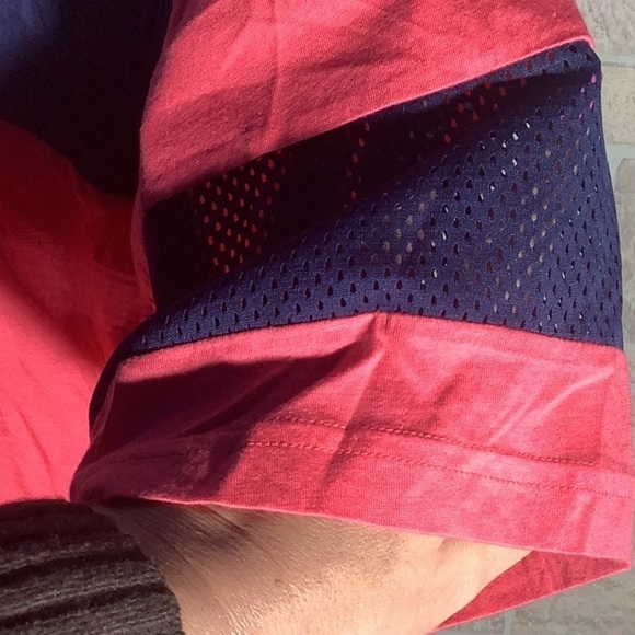 PUMA NEW - Sz XS - oversized cropped Jersey style Tee - with dry cell technology - Picture 7 of 7